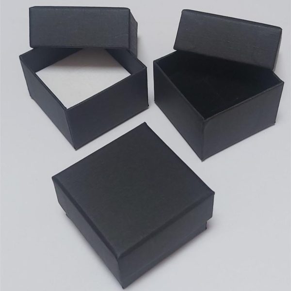 ESTUCHE PARA PENDIENTS DARK  510X510X330MM